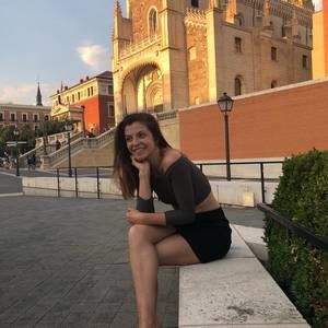 Meet your Posher, Julia